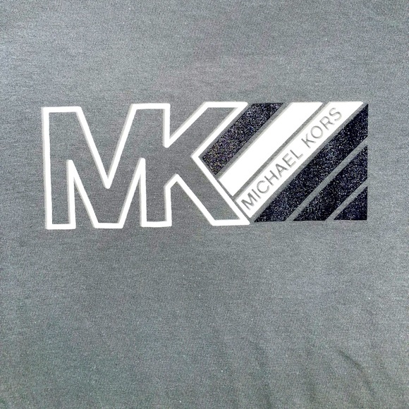 NEW!! AUTHENTIC MICHEAL KORS T-SHIRT!! (MENS L) - Picture 3 of 4